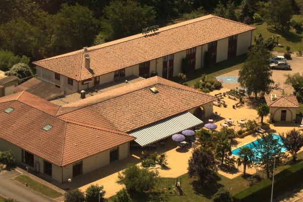 Solenca Contact Hotel (Nogaro)